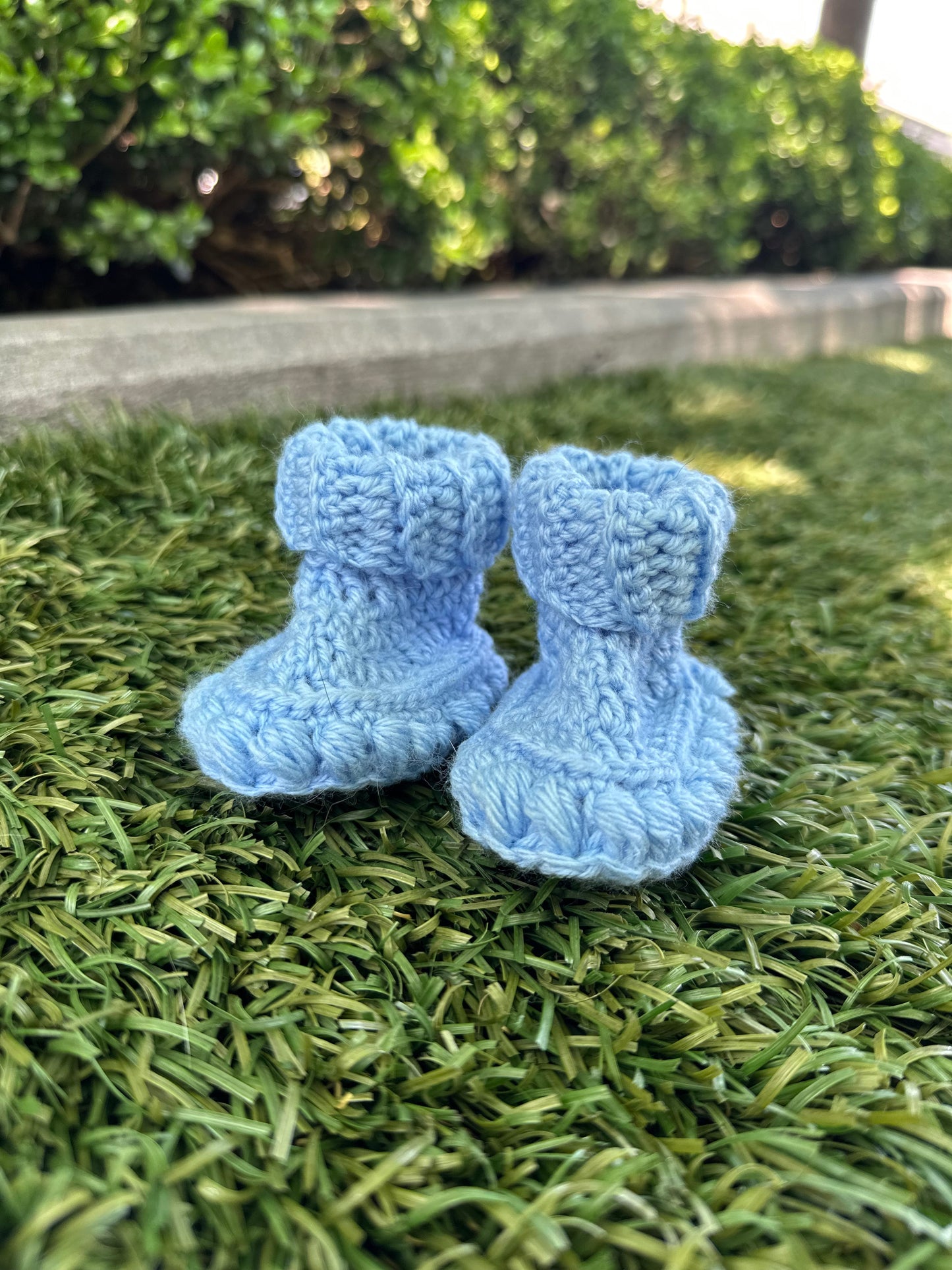 Bitty Bobble Booties Crochet Pattern PDF and VIDEO TUTORIAL – Baby Booties Pattern – Crochet Baby Shoes – Instant Download – Newborn Booties