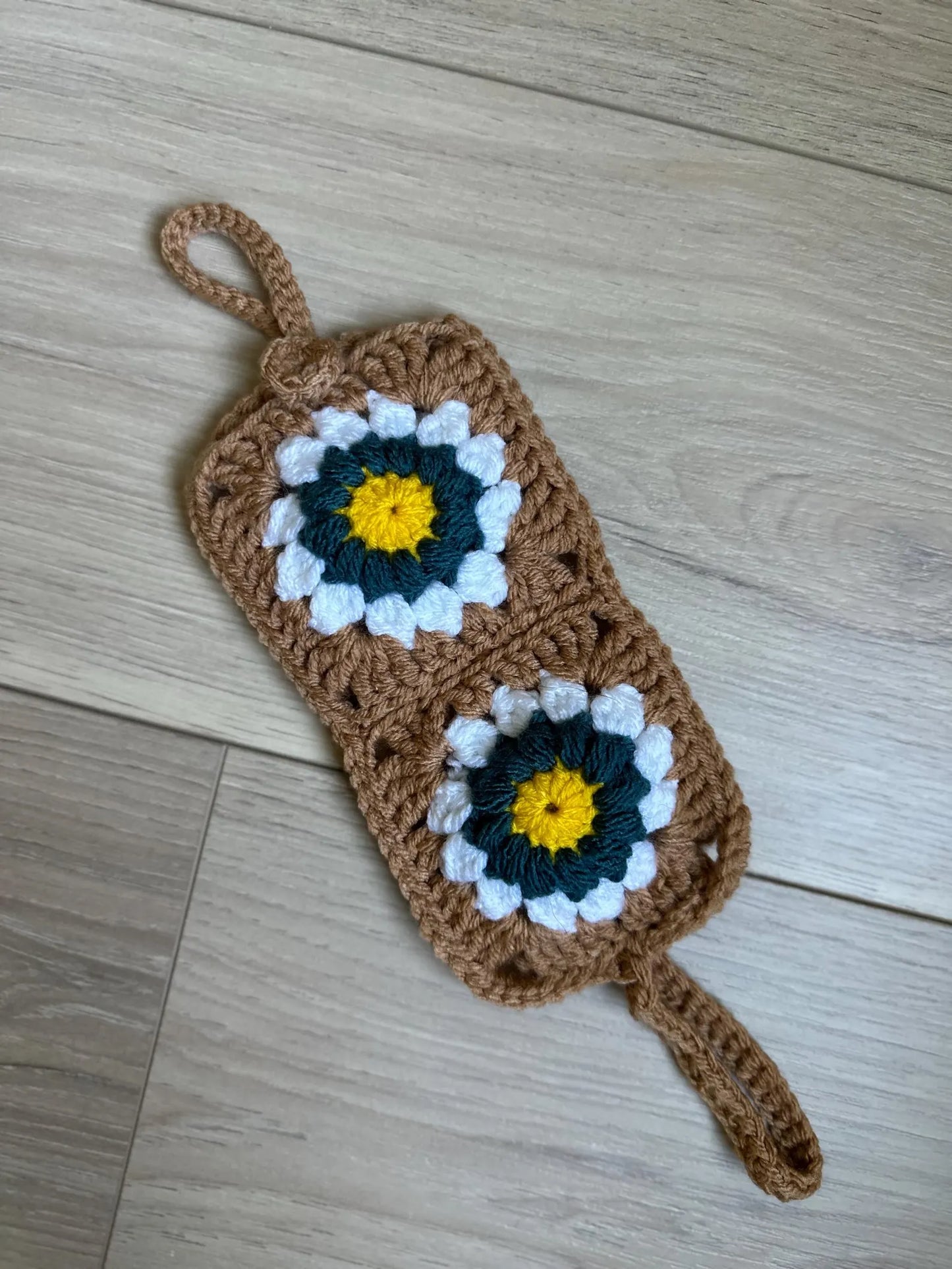 Daisy/Sand Sunburst Sunglasses Case with Belt Bag Attachment