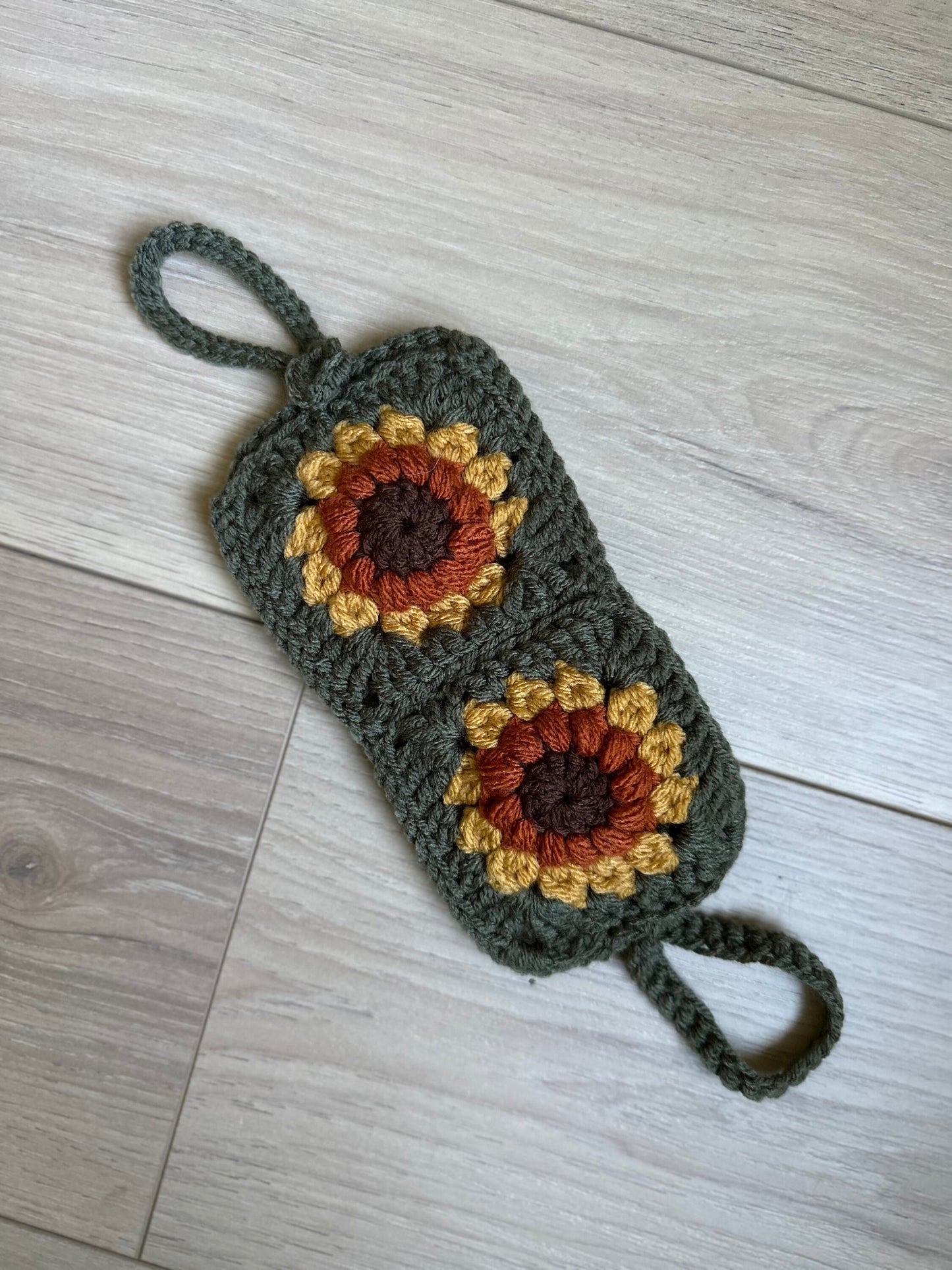 Sunburst Sunglasses Case Crochet PATTERN & Video Tutorial